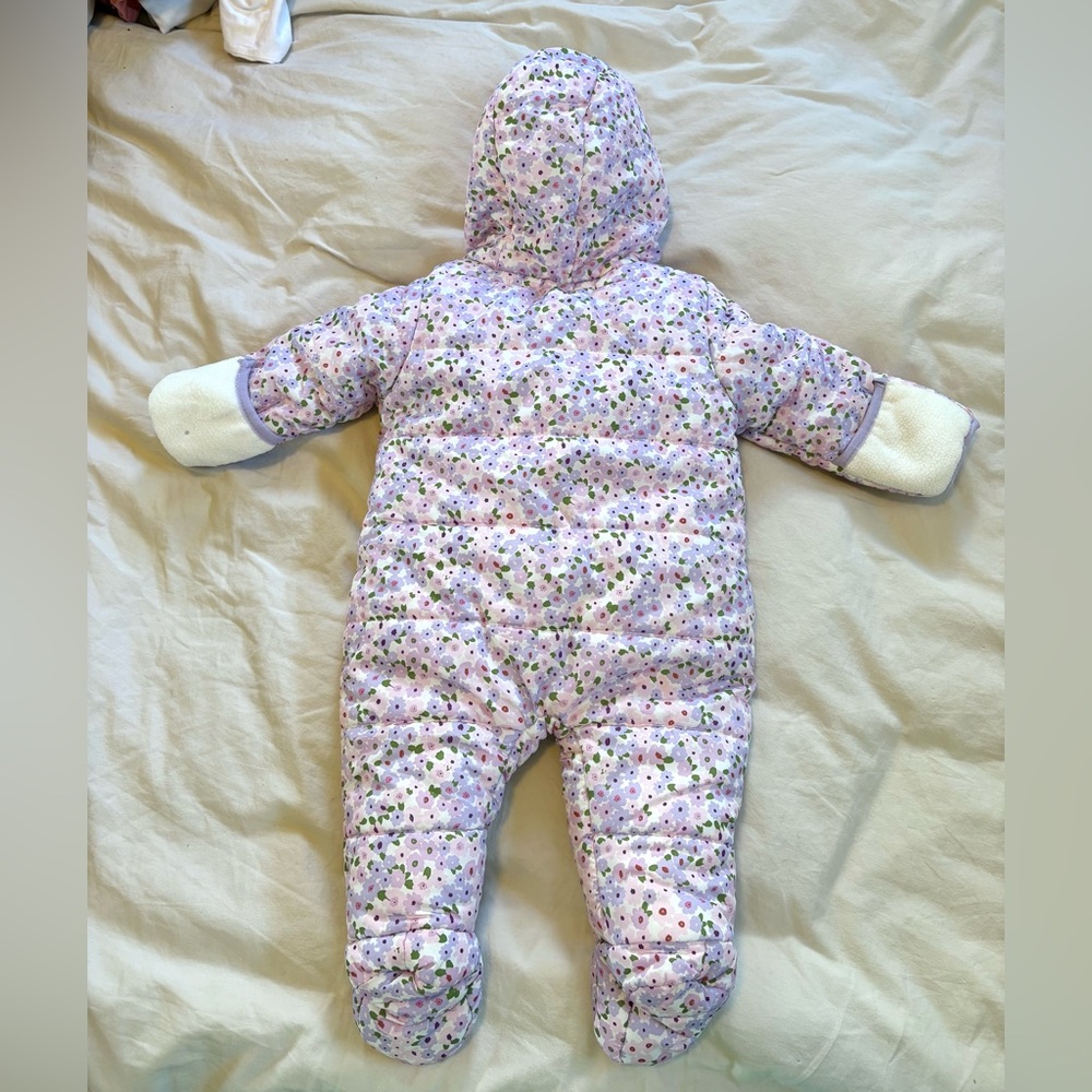 Ditzy Print Faux Fur Trim Coverall for Infant size 3-6 months NWOT - Picture 3 of 4